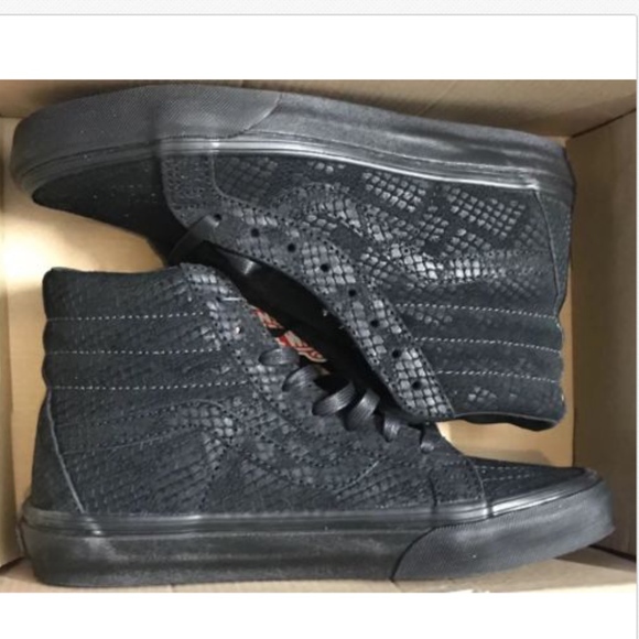 Vans Other - Vans Sk8 Hi Reissue DX Reptile Black Skate Shoes🌹
